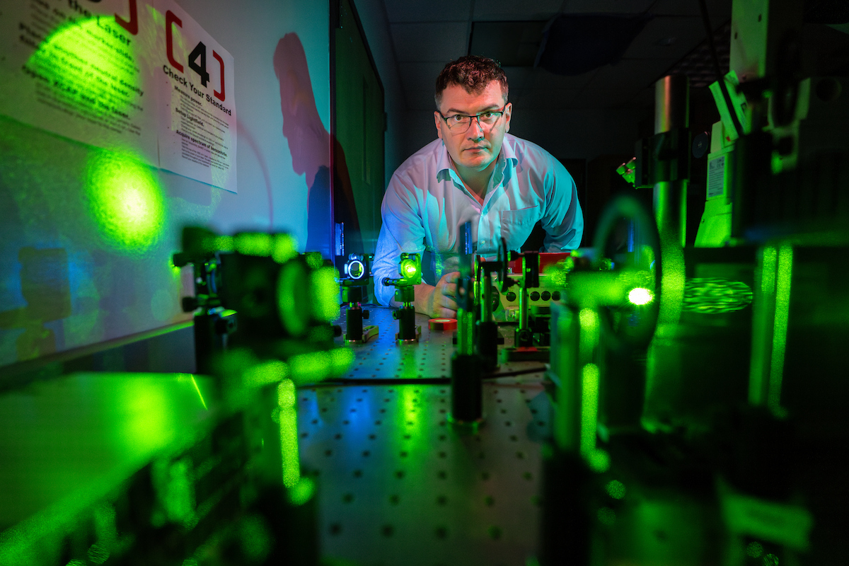 Novel technique scans for health cues using light and skin
